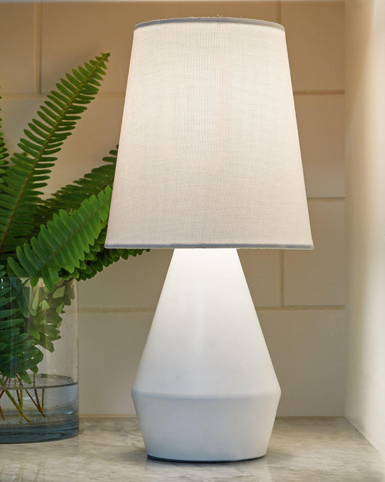 Lanry - Metal Table Lamp (1/cn)