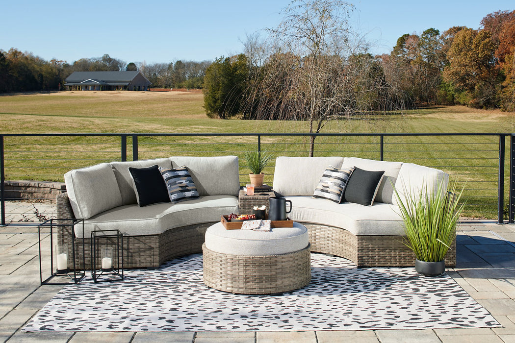 Calworth 4-Piece Outdoor Sectional